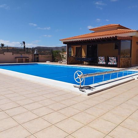 Villa Casa Del Sol 3 Bedroom Villa With Private Solar Covered 12M X 6M Pool Minimum Stay 7 Nights Chromecast And Wifi Throughout The Property Triquivijate Exterior foto