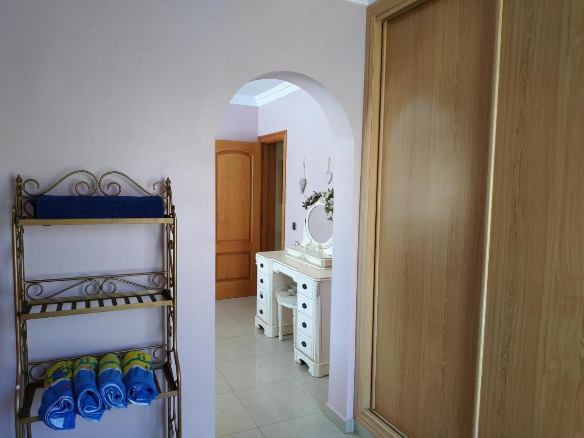 Villa Casa Del Sol 3 Bedroom Villa With Private Solar Covered 12M X 6M Pool Minimum Stay 7 Nights Chromecast And Wifi Throughout The Property Triquivijate Exterior foto