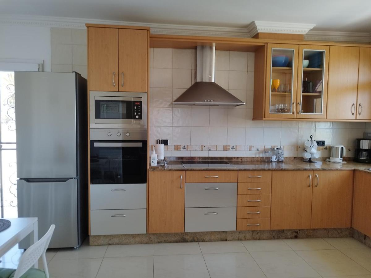 Villa Casa Del Sol 3 Bedroom Villa With Private Solar Covered 12M X 6M Pool Minimum Stay 7 Nights Chromecast And Wifi Throughout The Property Triquivijate Exterior foto